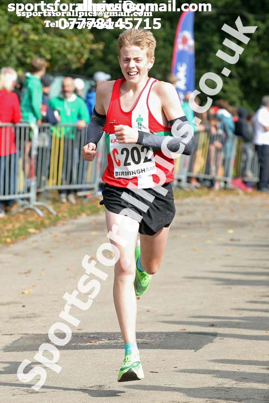 Mens under-17 3 stage road relay, 2019 ERRA 6 and 4 Stage Relay and Young Athletes.  Photo: David T. Hewitson/Sports for All Pics